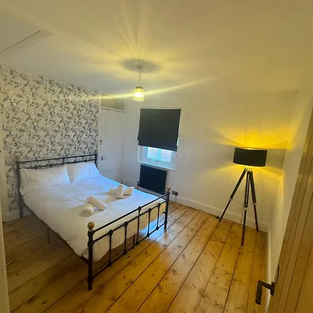 Mill Hill Guest House Cowes  Extérieur photo