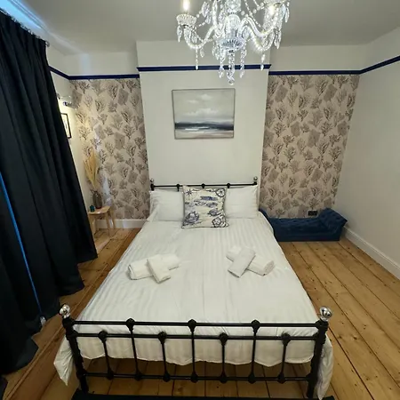 Mill Hill Guest House Cowes  Extérieur photo